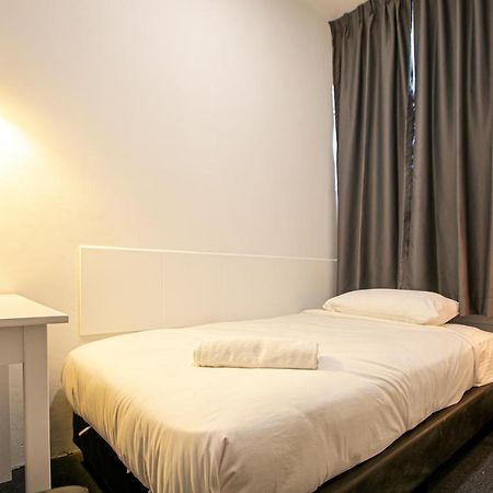 Grand Swiss Hotel George Town Exteriör bild
